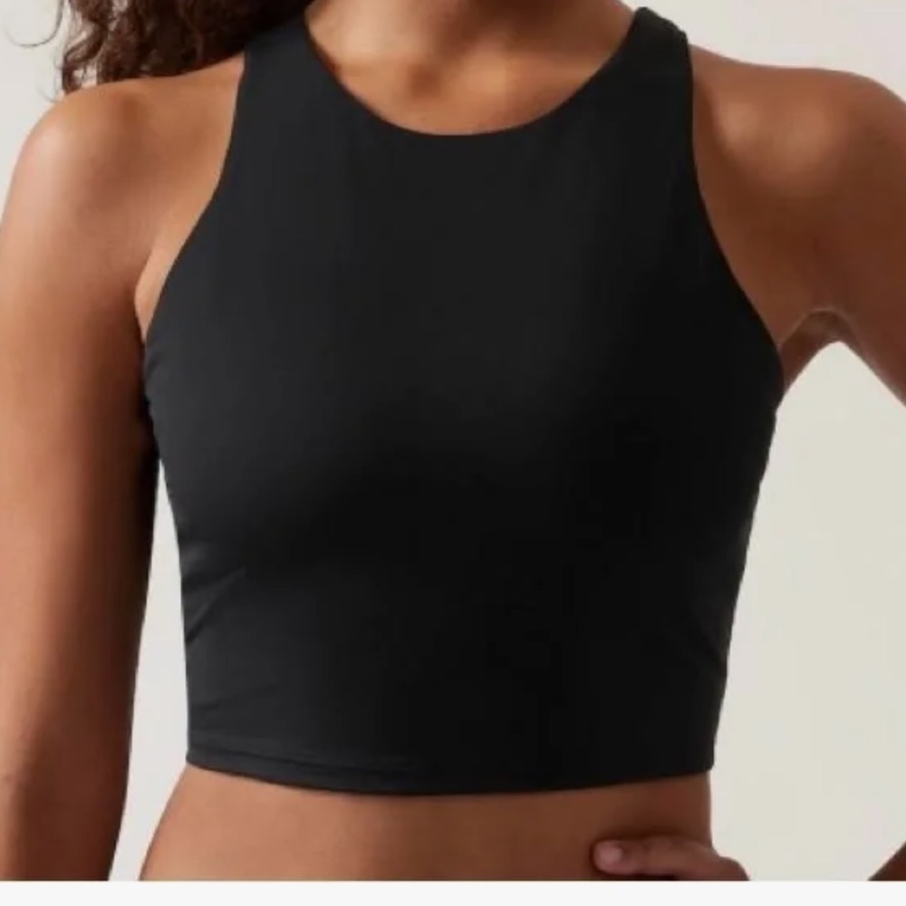 Athleta Conscious Crop NWOT